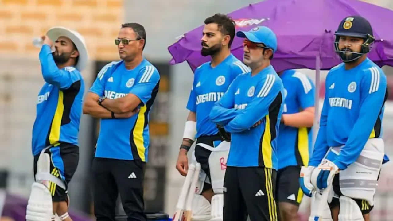 Champions Trophy 2025: ಟೀಂ ಇಂಡಿಯಾದ ಸಂಭಾವ್ಯ ಪ್ಲೇಯಿಂಗ್ 11 ಹೀಗಿರಲಿದೆ Champions Trophy 2025: ಟೀಂ ಇಂಡಿಯಾದ ಸಂಭಾವ್ಯ ಪ್ಲೇಯಿಂಗ್ 11 ಹೀಗಿರಲಿದೆ