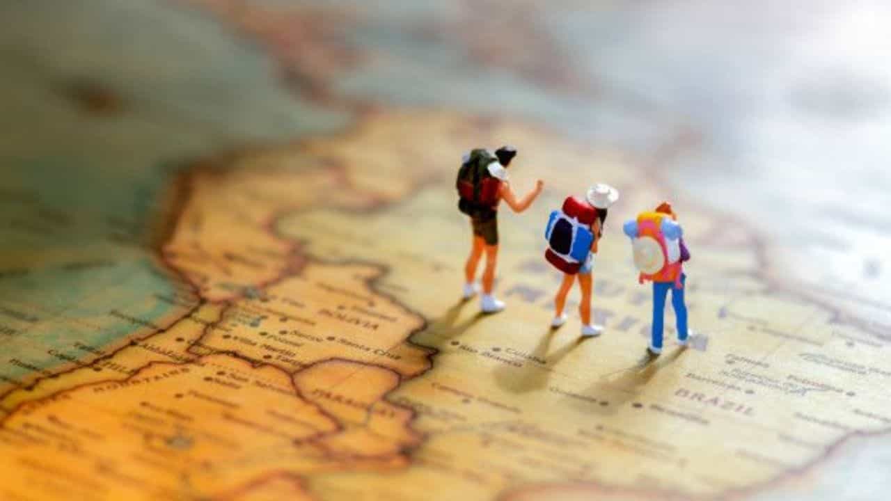 National Tourism Day 2025 : ರಾಷ್ಟ್ರೀಯ ಪ್ರವಾಸೋದ್ಯಮ ದಿನ ಆಚರಿಸುವುದು ಏಕೆ? ಏನಿದರ ಮಹತ್ವ? ಇಲ್ಲಿದೆ ಮಾಹಿತಿ National Tourism Day 2025 : ರಾಷ್ಟ್ರೀಯ ಪ್ರವಾಸೋದ್ಯಮ ದಿನ ಆಚರಿಸುವುದು ಏಕೆ? ಏನಿದರ ಮಹತ್ವ? ಇಲ್ಲಿದೆ ಮಾಹಿತಿ