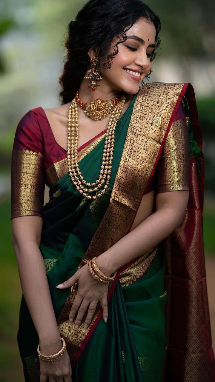 ಭಾರತೀಯರ ನಾರಿಯರಿಗೆ ಸೀರೆ ಎಂದರೆ ಅಚ್ಚುಮೆಚ್ಚು. ಅದರಲ್ಲೂ ರೇಷ್ಮೇ ಸೀರೆಗಳಿಗೆ ಎಲ್ಲಿಲ್ಲದ ಬೇಡಿಕೆ.