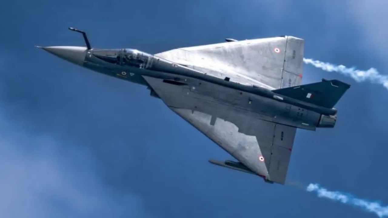 ಬೆಂಗಳೂರು ಏರ್ಶೋಗೆ ಇಂದು ಚಾಲನೆ: ಏಷ್ಯಾದ ಅತಿದೊಡ್ಡ ವೈಮಾನಿಕ ಪ್ರದರ್ಶನಕ್ಕೆ ಕ್ಷಣಗಣನೆ ಬೆಂಗಳೂರು ಏರ್ಶೋಗೆ ಇಂದು ಚಾಲನೆ: ಏಷ್ಯಾದ ಅತಿದೊಡ್ಡ ವೈಮಾನಿಕ ಪ್ರದರ್ಶನಕ್ಕೆ ಕ್ಷಣಗಣನೆ