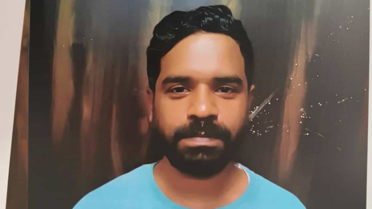 ಸ್ನೇಹಿತೆಗೆ 3 ಕೋಟಿ ರೂ. ಮೌಲ್ಯದ ಮನೆ ಕಟ್ಟಿಸಿಕೊಟ್ಟಿದ್ದ ಕಳ್ಳನಿಗಿತ್ತು ಪ್ರಖ್ಯಾತ ನಟಿ ಜೊತೆ ನಂಟು ಸ್ನೇಹಿತೆಗೆ 3 ಕೋಟಿ ರೂ. ಮೌಲ್ಯದ ಮನೆ ಕಟ್ಟಿಸಿಕೊಟ್ಟಿದ್ದ ಕಳ್ಳನಿಗಿತ್ತು ಪ್ರಖ್ಯಾತ ನಟಿ ಜೊತೆ ನಂಟು