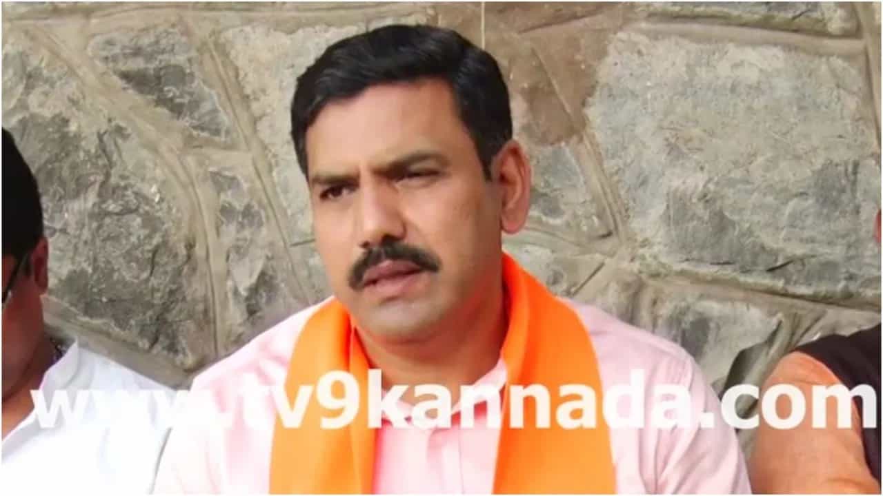 ಹೈಕಮಾಂಡ್ ಏಟಿಗೆ ರೆಬೆಲ್ ಯತ್ನಾಳ್ ಸೈಲೆಂಟ್: ಮೈಸೂರು ಚಲೋ ಮೂಲಕ ಬಿವೈ ವಿಜಯೇಂದ್ರ ಶಕ್ತಿ ಪ್ರದರ್ಶನ ಹೈಕಮಾಂಡ್ ಏಟಿಗೆ ರೆಬೆಲ್ ಯತ್ನಾಳ್ ಸೈಲೆಂಟ್: ಮೈಸೂರು ಚಲೋ ಮೂಲಕ ಬಿವೈ ವಿಜಯೇಂದ್ರ ಶಕ್ತಿ ಪ್ರದರ್ಶನ