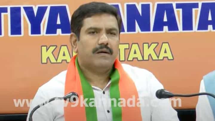ನಿರ್ಮಲಾ ಸೀತಾರಾಮನ್ ಬಜೆಟ್ಗೆ ಸಿದ್ದರಾಮಯ್ಯರಿಂದ ಉತ್ತಮ ಪ್ರತಿಕ್ರಿಯೆ ಸಾಧ್ಯವಿಲ್ಲ: ವಿಜಯೇಂದ್ರ ನಿರ್ಮಲಾ ಸೀತಾರಾಮನ್ ಬಜೆಟ್ಗೆ ಸಿದ್ದರಾಮಯ್ಯರಿಂದ ಉತ್ತಮ ಪ್ರತಿಕ್ರಿಯೆ ಸಾಧ್ಯವಿಲ್ಲ: ವಿಜಯೇಂದ್ರ