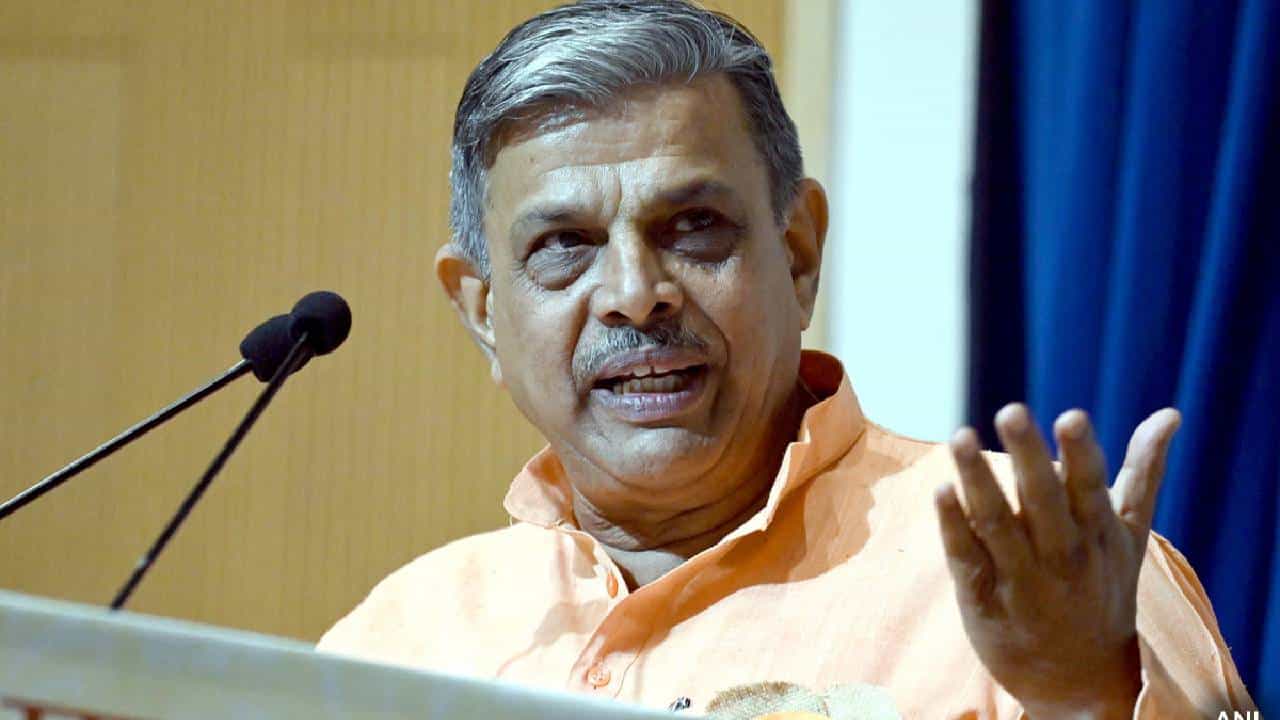 ಮಹಾಕುಂಭ ಮೇಳವು ಎಲ್ಲಾ ಭಕ್ತರನ್ನು ಒಗ್ಗೂಡಿಸುವ ವಿಶಿಷ್ಟ ಸಂಗಮ: ದತ್ತಾತ್ರೇಯ ಹೊಸಬಾಳೆ