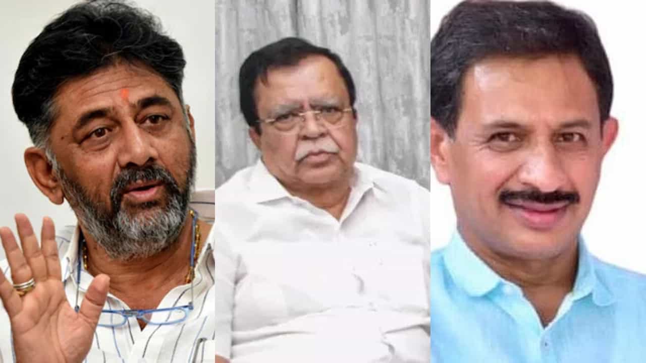 ಕಾಂಗ್ರೆಸ್ನಲ್ಲಿ ಹೆಚ್ಚಾದ ಮುಸುಕಿನ ಗುದ್ದಾಟ: ಕುಂಭ ಮೇಳದಲ್ಲೂ ಪ್ರತಿಧ್ವನಿಸಿತು ‘ಮುಂದಿನ ಸಿಎಂ’ ಕೂಗು ಕಾಂಗ್ರೆಸ್ನಲ್ಲಿ ಹೆಚ್ಚಾದ ಮುಸುಕಿನ ಗುದ್ದಾಟ: ಕುಂಭ ಮೇಳದಲ್ಲೂ ಪ್ರತಿಧ್ವನಿಸಿತು ‘ಮುಂದಿನ ಸಿಎಂ’ ಕೂಗು