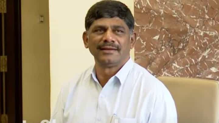 ಮುಖ್ಯಮಂತ್ರಿ ಬದಲಾವಣೆ ಬಗ್ಗೆ ಹೈಕಮಾಂಡ್ ಯೋಚಿಸುತ್ತಿಲ್ಲವಾದ್ದರಿಂದ ಆ ಪ್ರಶ್ನೆಯೇ ಅಪ್ರಸ್ತುತ: ಡಿಕೆ ಸುರೇಶ್ ಮುಖ್ಯಮಂತ್ರಿ ಬದಲಾವಣೆ ಬಗ್ಗೆ ಹೈಕಮಾಂಡ್ ಯೋಚಿಸುತ್ತಿಲ್ಲವಾದ್ದರಿಂದ ಆ ಪ್ರಶ್ನೆಯೇ ಅಪ್ರಸ್ತುತ: ಡಿಕೆ ಸುರೇಶ್