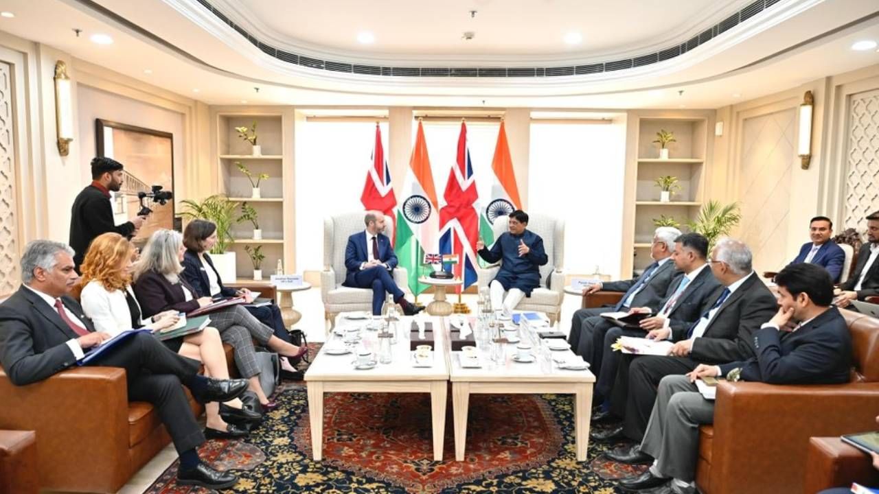 ಭಾರತ, ಯುಕೆ ಮುಕ್ತ ವ್ಯಾಪಾರ ಒಪ್ಪಂದಕ್ಕೆ ಮತ್ತೆ ಮಾತುಕತೆ ಆರಂಭಿಸಲು ನಿರ್ಧಾರ ಭಾರತ, ಯುಕೆ ಮುಕ್ತ ವ್ಯಾಪಾರ ಒಪ್ಪಂದಕ್ಕೆ ಮತ್ತೆ ಮಾತುಕತೆ ಆರಂಭಿಸಲು ನಿರ್ಧಾರ