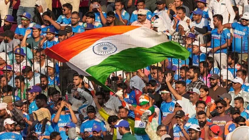 Champions Trophy 2025: ಪಾಕಿಸ್ತಾನದಲ್ಲಿ ಭಾರತದ ಧ್ವಜಕ್ಕೆ ಮತ್ತೊಮ್ಮೆ ಅವಮಾನ; ತಲೆಕೆಳಗಾಗಿ ಹಾರಿದ ತ್ರಿವರ್ಣ! ವಿಡಿಯೋ