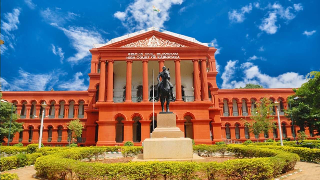 ಮಕ್ಕಳ ಹೆಸರು ಬದಲಾವಣೆ ನೋಂದಣಿಗೆ ಮಾರ್ಗಸೂಚಿ ರೂಪಿಸಿ ಹೈಕೋರ್ಟ್ ಮಹತ್ವದ ಆದೇಶ ಮಕ್ಕಳ ಹೆಸರು ಬದಲಾವಣೆ ನೋಂದಣಿಗೆ ಮಾರ್ಗಸೂಚಿ ರೂಪಿಸಿ ಹೈಕೋರ್ಟ್ ಮಹತ್ವದ ಆದೇಶ
