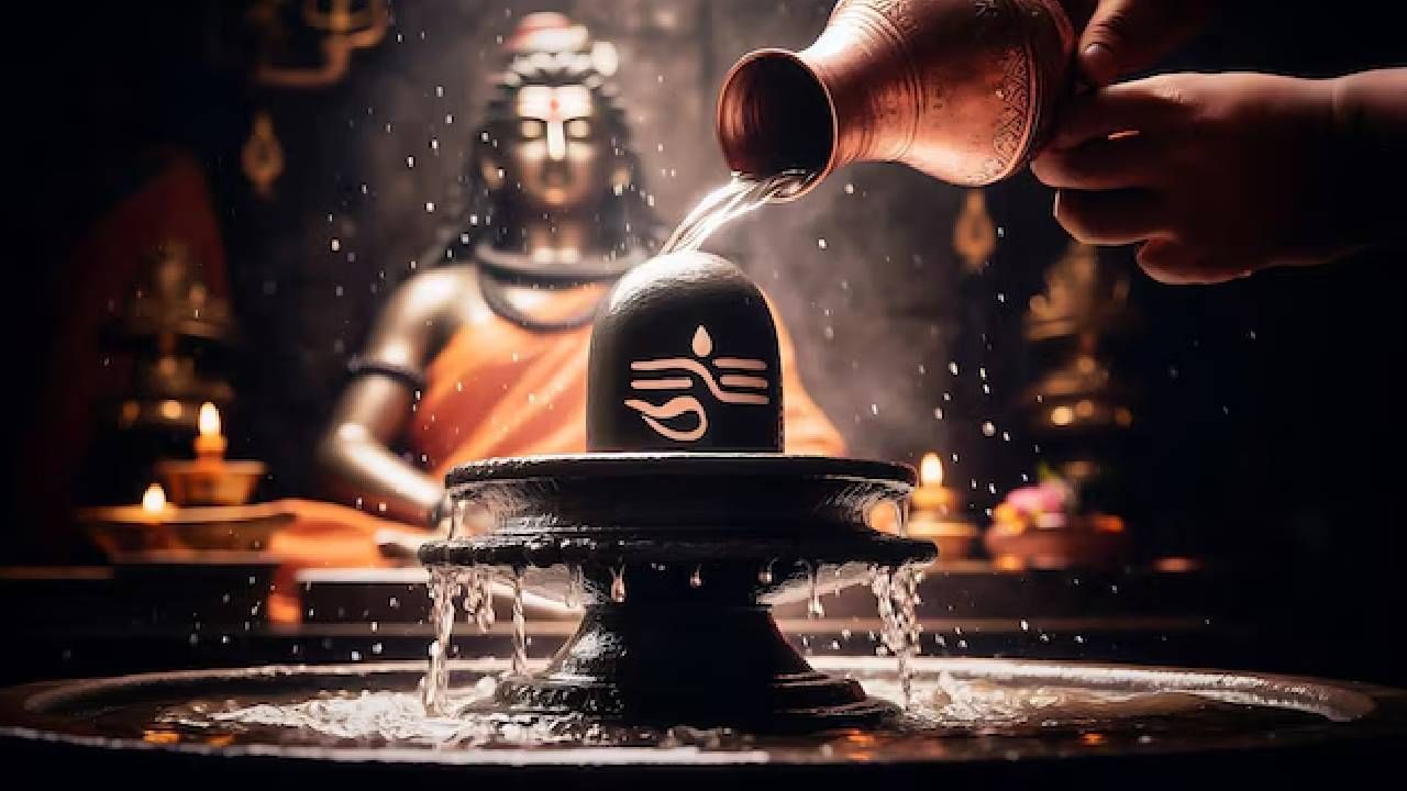 Mahashivratri 2025: ಮಹಾಶಿವರಾತ್ರಿಯಂದು ಜಲಾಭಿಷೇಕ ಮಾಡುವುದರಿಂದ ಆಗುವ ಪ್ರಯೋಜನಗಳಿವು Mahashivratri 2025: ಮಹಾಶಿವರಾತ್ರಿಯಂದು ಜಲಾಭಿಷೇಕ ಮಾಡುವುದರಿಂದ ಆಗುವ ಪ್ರಯೋಜನಗಳಿವು