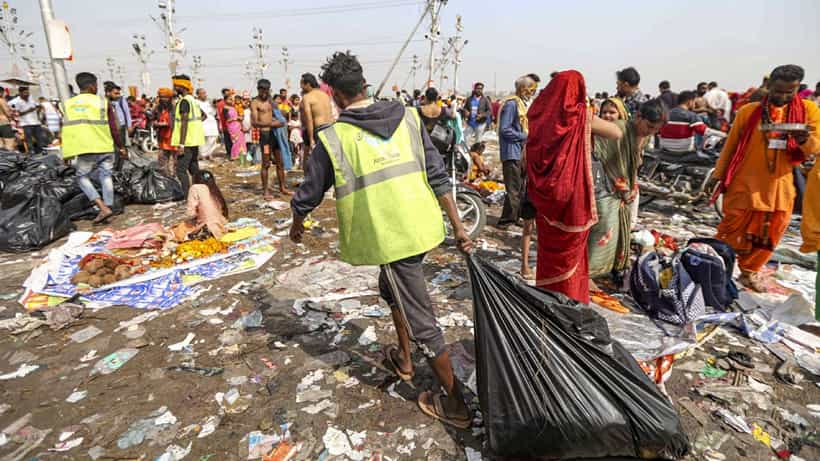 21,000 ಕಿಮೀ ಕಂಬಗಳು, 100 ಕಿಮೀ ಬಟ್ಟೆಗಳು; ವಾಟರ್ ಡ್ರೋನ್, ಎಐ ಕ್ಯಾಮರಾಗಳು... ಅಬ್ಬಬ್ಬ ಅನಿಸುವಂತಿತ್ತು ಮಹಾಕುಂಭಕ್ಕೆ ಮಾಡಿದ ವ್ಯವಸ್ಥೆ