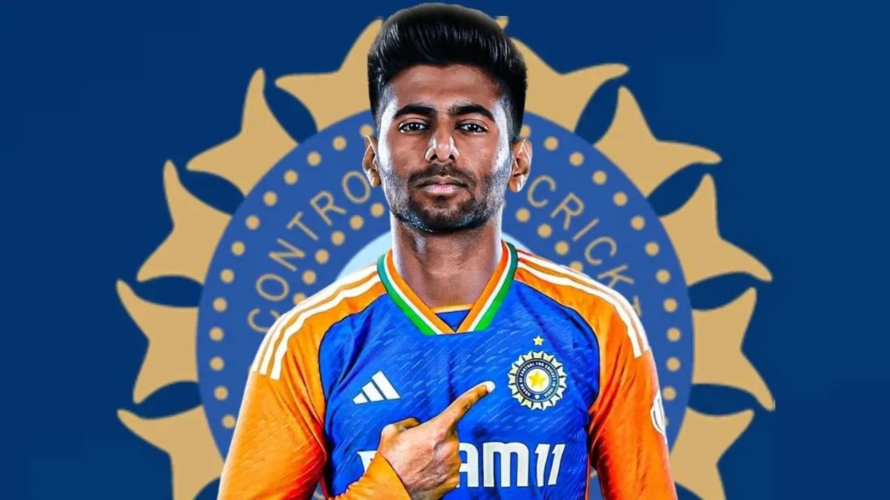 ಮಯಾಂಕ್ ಯಾದವ್, ಐಪಿಎಲ್​ನಲ್ಲಿ ಆಡಿದ್ದು 4 ಪಂದ್ಯಗಳು. ಈ ನಾಲ್ಕು ಪಂದ್ಯಗಳಲ್ಲಿ 150+ ಕಿ.ಮೀ ವೇಗದಲ್ಲಿ ಚೆಂಡೆಸೆಯುವ ಮೂಲಕ ಸಂಚಲನ ಸೃಷ್ಟಿಸಿದ್ದರು. ಈ ಸಂಚಲನದ ಬೆನ್ನಲ್ಲೇ ಟೀಮ್ ಇಂಡಿಯಾದಲ್ಲಿ ಅವಕಾಶ ಲಭಿಸಿತು. ಭಾರತ ಪರ 3 ಟಿ20 ಪಂದ್ಯಗಳನ್ನಾಡಿದ ಬಳಿಕ ಮಯಾಂಕ್ ಯಾದವ್ ಗಾಯಗೊಂಡು ತೆರೆಮರೆಗೆ ಸರಿದರು.
