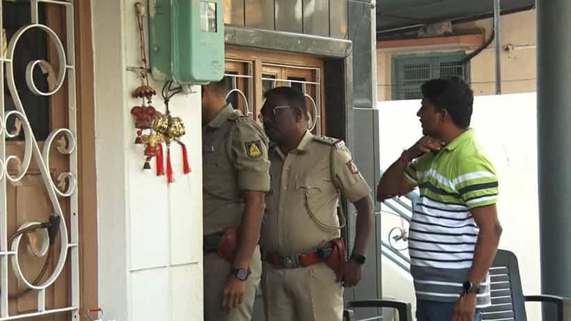 ಕಿರುಸಾಲ, ಬಡ್ಡಿ ವ್ಯವಹಾರ: ವಿಜಯಪುರ ಜಿಲ್ಲೆಯ 25 ಠಾಣಾ ವ್ಯಾಪ್ತಿಯ 104 ಕಡೆ ಪೊಲೀಸರು ದಾಳಿ