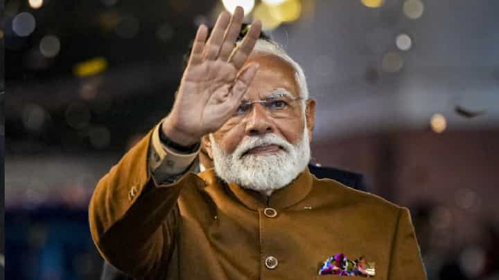 ಪರಾವಲಂಬಿಯಾದ ಕಾಂಗ್ರೆಸ್ ತನ್ನ ಮಿತ್ರಪಕ್ಷಗಳನ್ನು ಒಂದೊಂದಾಗಿ ಮುಗಿಸುತ್ತಿದೆ; ಪ್ರಧಾನಿ ಮೋದಿ ಲೇವಡಿ ಪರಾವಲಂಬಿಯಾದ ಕಾಂಗ್ರೆಸ್ ತನ್ನ ಮಿತ್ರಪಕ್ಷಗಳನ್ನು ಒಂದೊಂದಾಗಿ ಮುಗಿಸುತ್ತಿದೆ; ಪ್ರಧಾನಿ ಮೋದಿ ಲೇವಡಿ