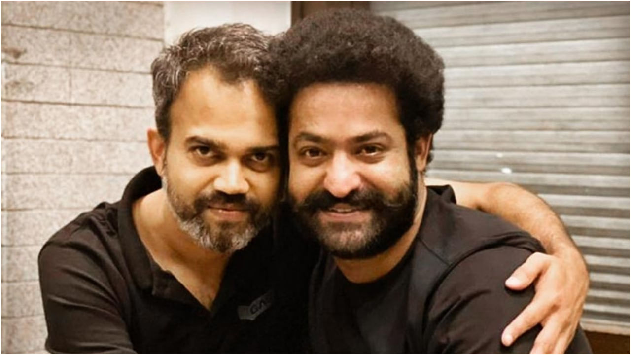 ಪ್ರಶಾಂತ್ ನೀಲ್-ಜೂನಿಯರ್ ಎನ್ಟಿಆರ್ ಸಿನಿಮಾ ಶೂಟಿಂಗ್ ಯಾವಾಗ? ಇಲ್ಲಿದೆ ಅಪ್ಡೇಟ್ ಪ್ರಶಾಂತ್ ನೀಲ್-ಜೂನಿಯರ್ ಎನ್ಟಿಆರ್ ಸಿನಿಮಾ ಶೂಟಿಂಗ್ ಯಾವಾಗ? ಇಲ್ಲಿದೆ ಅಪ್ಡೇಟ್