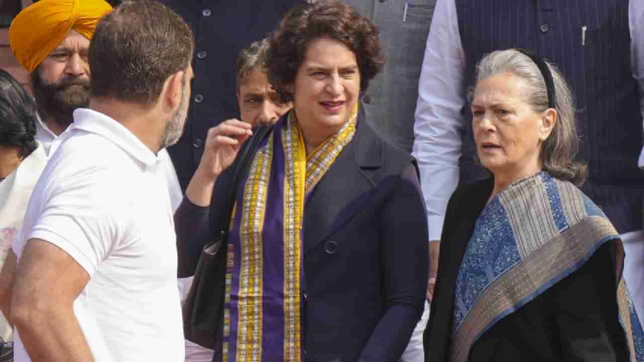 ದೆಹಲಿ ಚುನಾವಣೆಯಲ್ಲಿ ಕಾಂಗ್ರೆಸ್​ಗೆ ಹೀನಾಯ ಸೋಲಿನ ಭವಿಷ್ಯ ನುಡಿದ ಚುನಾವಣೋತ್ತರ ಸಮೀಕ್ಷೆಗಳು