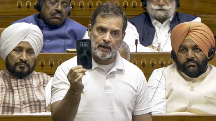 ನಿರುದ್ಯೋಗ ಹೋಗಲಾಡಿಸಲು ನಮ್ಮ ಸರ್ಕಾರಕ್ಕೂ ಆಗಲಿಲ್ಲ, ಮೋದಿಗೂ ಸಾಧ್ಯವಾಗಲಿಲ್ಲ; ರಾಹುಲ್ ಗಾಂಧಿ ನಿರುದ್ಯೋಗ ಹೋಗಲಾಡಿಸಲು ನಮ್ಮ ಸರ್ಕಾರಕ್ಕೂ ಆಗಲಿಲ್ಲ, ಮೋದಿಗೂ ಸಾಧ್ಯವಾಗಲಿಲ್ಲ; ರಾಹುಲ್ ಗಾಂಧಿ