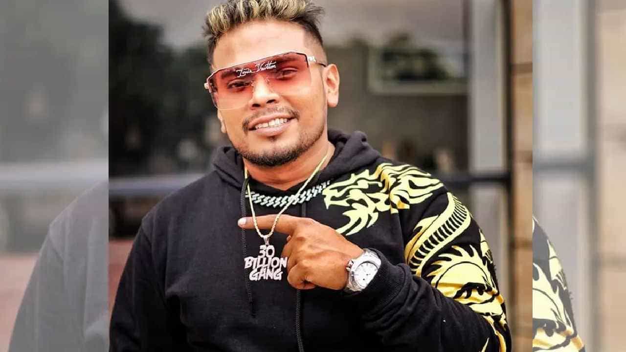 ಆನ್ಲೈನ್ನಲ್ಲಿ ವಿಷ ಆರ್ಡರ್: ಅತುಲ್ ನಂತೆ ಹೆಂಡ್ತಿ ಕಾಟದಿಂದ ರ್ಯಾಪರ್ ಅಭಿನವ್ ಸುಸೈಡ್? ಆನ್ಲೈನ್ನಲ್ಲಿ ವಿಷ ಆರ್ಡರ್: ಅತುಲ್ ನಂತೆ ಹೆಂಡ್ತಿ ಕಾಟದಿಂದ ರ್ಯಾಪರ್ ಅಭಿನವ್ ಸುಸೈಡ್?