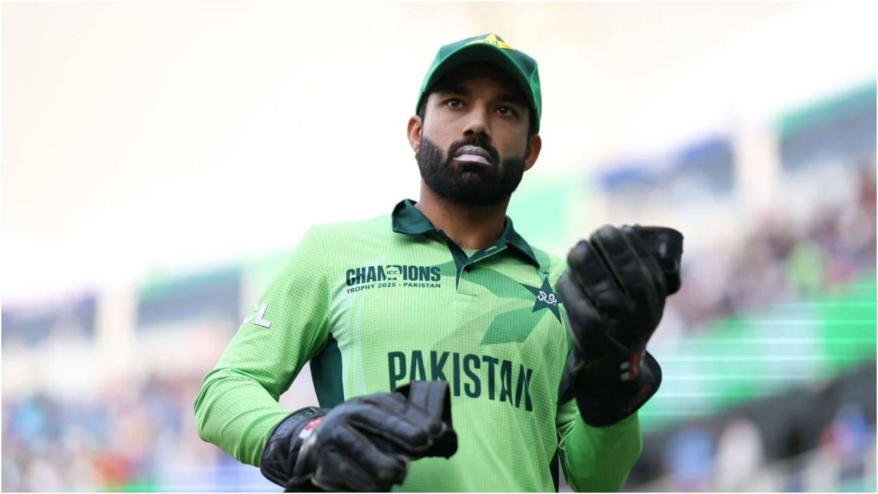 ಹೋಂ ಗ್ರೌಂಡ್ನಲ್ಲಿ ಚಾಂಪಿಯನ್ಸ್ ಟ್ರೋಫಿ ಆಯೋಜಿಸಿದ ಪಾಕ್ಗೆ ಇದೆಂಥಾ ಹೀನಾಯ ಸ್ಥಿತಿ ಹೋಂ ಗ್ರೌಂಡ್ನಲ್ಲಿ ಚಾಂಪಿಯನ್ಸ್ ಟ್ರೋಫಿ ಆಯೋಜಿಸಿದ ಪಾಕ್ಗೆ ಇದೆಂಥಾ ಹೀನಾಯ ಸ್ಥಿತಿ