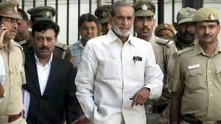 ಆಸ್ಪತ್ರೆಯ ಮಹಿಳಾ ಶೌಚಾಲಯಕ್ಕೆ ನುಗ್ಗಿದ ವ್ಯಕ್ತಿ, ಹಿಡಿಯಲು ಹೋದವರ ಮೇಲೆ ಗುಂಡಿನ ದಾಳಿ