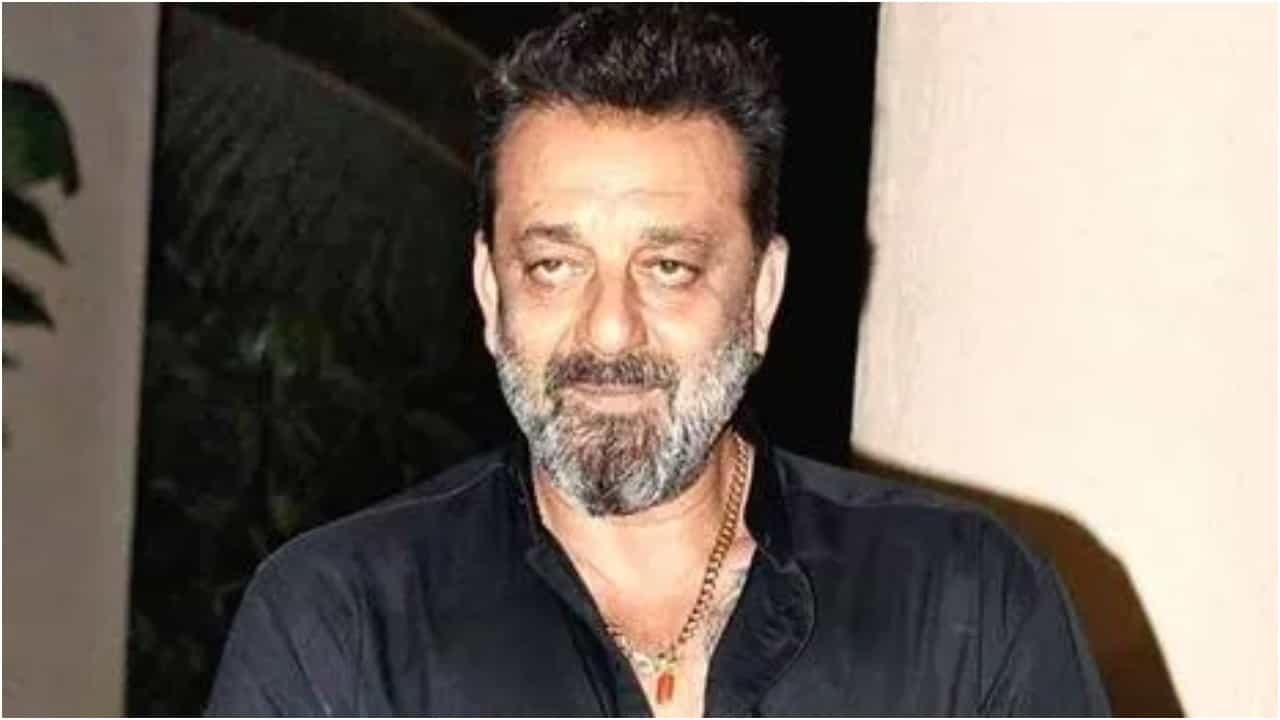 ಸಂಜಯ್ ದತ್ ಹೆಸರಿಗೆ 72 ಕೋಟಿ ರೂ. ಆಸ್ತಿ ಬರೆದಿದ್ದ ಅಭಿಮಾನಿ; ಮುಂದೇನಾಯ್ತು? ಸಂಜಯ್ ದತ್ ಹೆಸರಿಗೆ 72 ಕೋಟಿ ರೂ. ಆಸ್ತಿ ಬರೆದಿದ್ದ ಅಭಿಮಾನಿ; ಮುಂದೇನಾಯ್ತು?