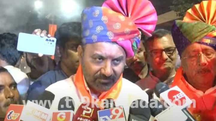 ನಮ್ಮಲ್ಲಿ ನಾಲ್ಕೈದು ಬಾರಿ ಶಾಸಕರಾದವರಿದ್ದಾರೆ, ಅವರೆಲ್ಲ ಮಂತ್ರಿಗಳಾಗಲು ಅರ್ಹರು: ಸಂತೋಷ್ ಲಾಡ್, ಸಚಿವ ನಮ್ಮಲ್ಲಿ ನಾಲ್ಕೈದು ಬಾರಿ ಶಾಸಕರಾದವರಿದ್ದಾರೆ, ಅವರೆಲ್ಲ ಮಂತ್ರಿಗಳಾಗಲು ಅರ್ಹರು: ಸಂತೋಷ್ ಲಾಡ್, ಸಚಿವ