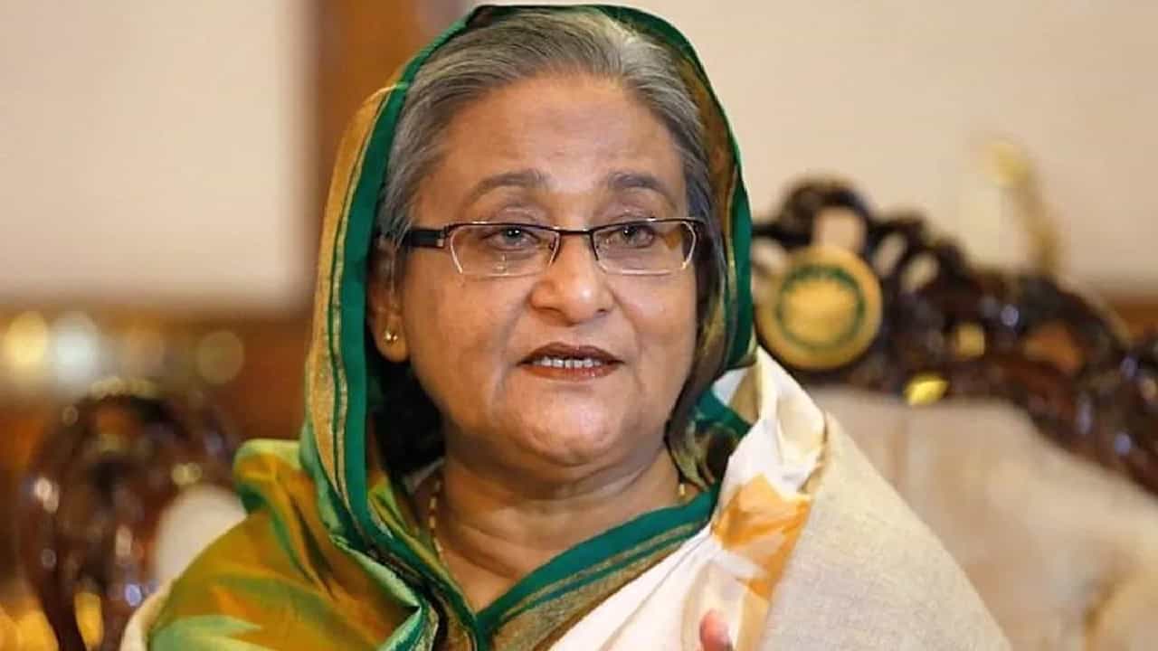 ಶೇಖ್ ಹಸೀನಾ ಭಾಷಣಕ್ಕೂ ಭಾರತಕ್ಕೂ ಸಂಬಂಧವಿಲ್ಲ; ಬಾಂಗ್ಲಾದೇಶ ರಾಯಭಾರಿಗೆ ವಿದೇಶಾಂಗ ಸಚಿವಾಲಯ ಸಮನ್ಸ್ ಜಾರಿ ಶೇಖ್ ಹಸೀನಾ ಭಾಷಣಕ್ಕೂ ಭಾರತಕ್ಕೂ ಸಂಬಂಧವಿಲ್ಲ; ಬಾಂಗ್ಲಾದೇಶ ರಾಯಭಾರಿಗೆ ವಿದೇಶಾಂಗ ಸಚಿವಾಲಯ ಸಮನ್ಸ್ ಜಾರಿ