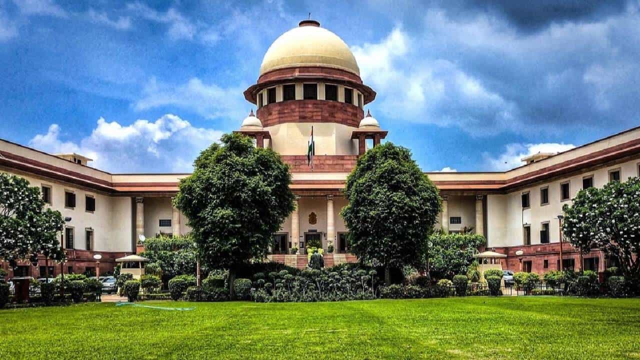 Supreme Court Recruitment 2025: ಸುಪ್ರೀಂ ಕೋರ್ಟ್‌ನಲ್ಲಿ ಪದವೀಧರರಿಗೆ ಉದ್ಯೋಗಾವಕಾಶ; ಈ ಕೂಡಲೇ ಅರ್ಜಿ ಸಲ್ಲಿಸಿ