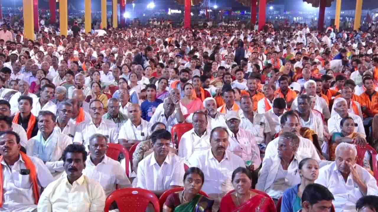 ಭರಮಸಾಗರದಲ್ಲಿ 9 ದಿನಗಳ ತರಳಬಾಳು ಹಣ್ಣಿಮೆಗೆ ಚಾಲನೆ: ಈ ವರ್ಷದ ವಿಶೇಷವೇನು ಗೊತ್ತೇ?