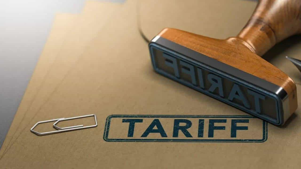 Tariff war: ಅಮೆರಿಕ ವರ್ಸಸ್ ಕೆನಡಾ, ಮೆಕ್ಸಿಕೋ ಚೀನಾ ತೆರಿಗೆ ಯುದ್ಧ; ಭಾರತಕ್ಕಿದೆ ಲಾಭ Tariff war: ಅಮೆರಿಕ ವರ್ಸಸ್ ಕೆನಡಾ, ಮೆಕ್ಸಿಕೋ ಚೀನಾ ತೆರಿಗೆ ಯುದ್ಧ; ಭಾರತಕ್ಕಿದೆ ಲಾಭ