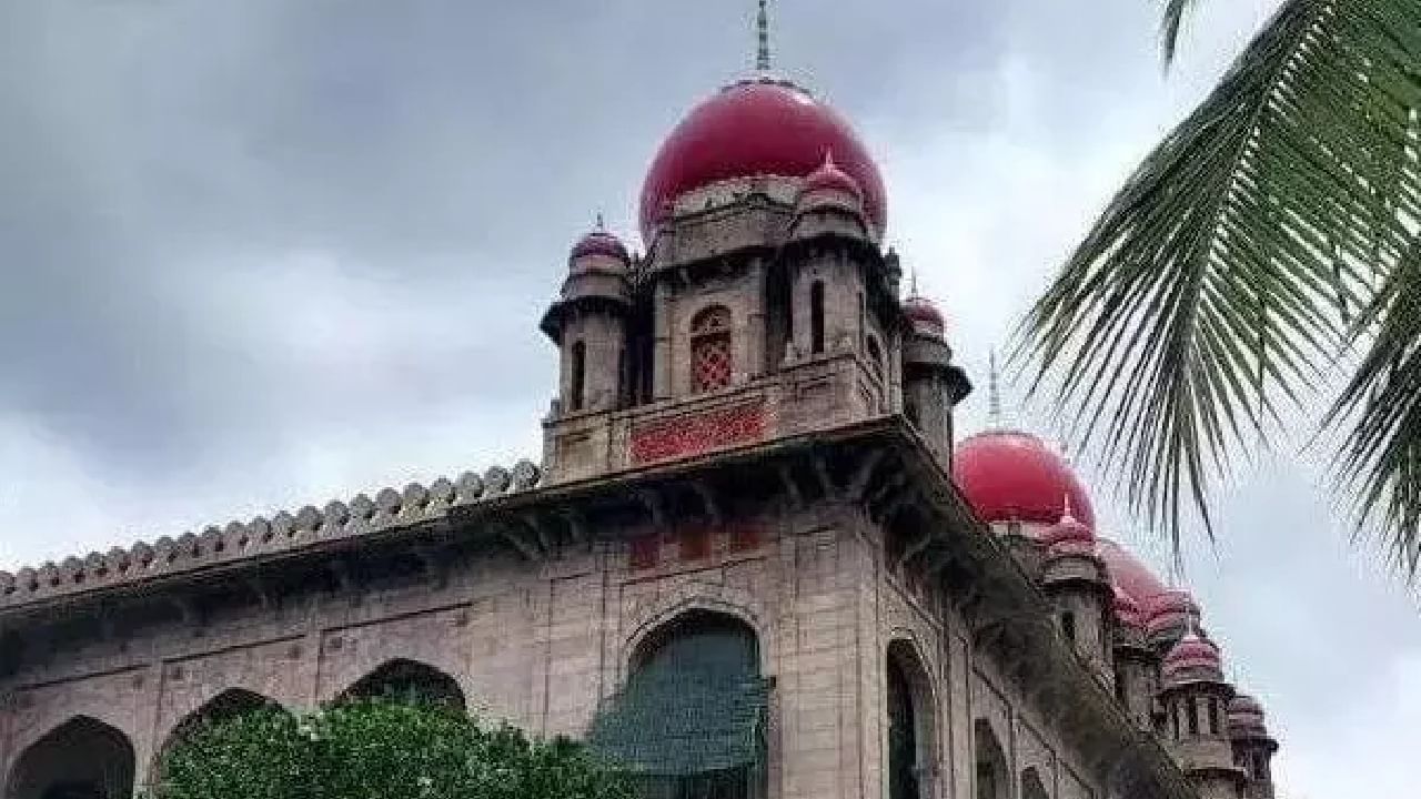 ಹೈಕೋರ್ಟ್‌ನಲ್ಲಿ ವಾದಿಸುತ್ತಿದ್ದಾಗಲೇ ಹೃದಯಾಘಾತದಿಂದ ಹಿರಿಯ ವಕೀಲ ಸಾವು