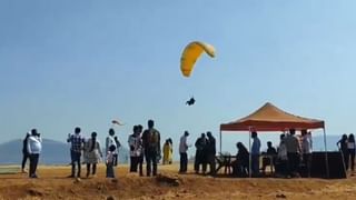 ನನ್ಗೆ ಆ ಹುಡುಗ ಬೇಡ, ನಾನ್‌ ಅವನ ಜೊತೆ ಕೂರಲ್ಲ; ಸ್ಟೇಜ್‌ ಮೇಲೆ ಅಳುತ್ತಾ ನಿಂತ ಪುಟ್ಟ ಪೋರಿ