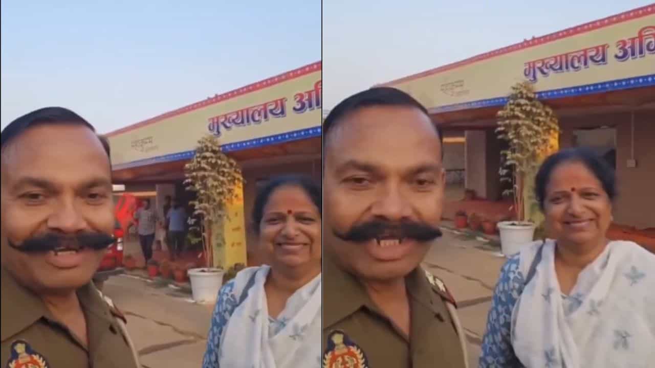 ಮಹಾಕುಂಭ ಮೇಳದಲ್ಲಿ ಸ್ನೇಹಿತರಿಬ್ಬರ ಪುನರ್ಮಿಲನ; 37 ವರ್ಷಗಳ ಬಳಿಕ ಕಾಲೇಜು ಸ್ನೇಹಿತೆಯನ್ನು ಮೀಟ್ ಮಾಡಿದ ಅಧಿಕಾರಿ ಮಹಾಕುಂಭ ಮೇಳದಲ್ಲಿ ಸ್ನೇಹಿತರಿಬ್ಬರ ಪುನರ್ಮಿಲನ; 37 ವರ್ಷಗಳ ಬಳಿಕ ಕಾಲೇಜು ಸ್ನೇಹಿತೆಯನ್ನು ಮೀಟ್ ಮಾಡಿದ ಅಧಿಕಾರಿ