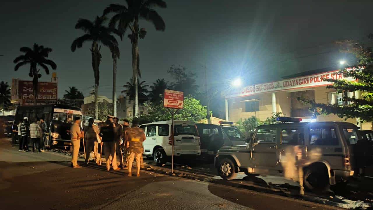 ಮೈಸೂರಿನ ಉದಯಗಿರಿ ಠಾಣೆ ಮೇಲೆ ಕಲ್ಲು ತೂರಾಟ: 8 ಆರೋಪಿಗಳ ಬಂಧನ