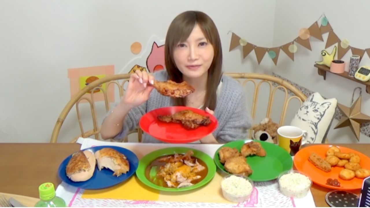 Viral: ಮುಂದುವರೆಸಲು ಕಷ್ಟವಾಗ್ತಿದೆ; ಗಬಗಬನೆ ತಿನ್ನೋ ಕೆಲಸಕ್ಕೆ ನಿವೃತ್ತಿ ಘೋಷಿಸಿದ ಫೇಮಸ್ ಫುಡ್ ಇನ್ಫ್ಲುಯೆನ್ಸರ್ Viral: ಮುಂದುವರೆಸಲು ಕಷ್ಟವಾಗ್ತಿದೆ; ಗಬಗಬನೆ ತಿನ್ನೋ ಕೆಲಸಕ್ಕೆ ನಿವೃತ್ತಿ ಘೋಷಿಸಿದ ಫೇಮಸ್ ಫುಡ್ ಇನ್ಫ್ಲುಯೆನ್ಸರ್