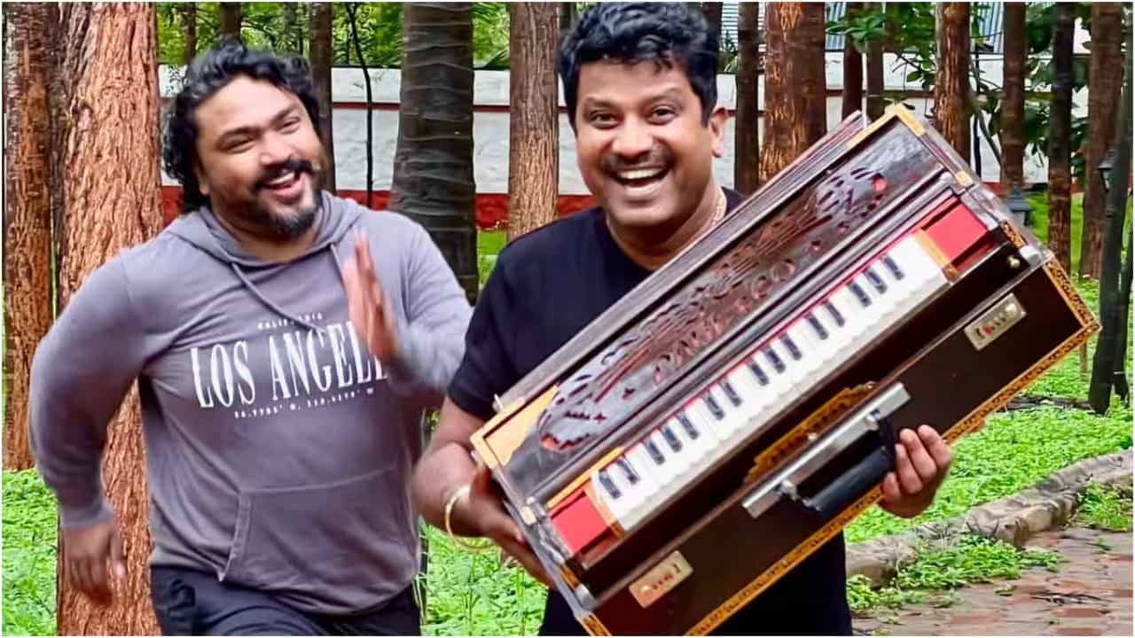 ಅರ್ಜುನ್ ಜನ್ಯಗೆ ಹಾಡು ಹೊಳೆಯುವುದೆಲ್ಲಿ: ಸಂಗತಿ ವಿವರಿಸಿದ ಪ್ರೇಮ್