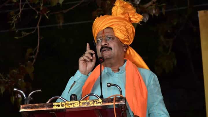 ವಿಜಯದಶಮಿಗೆ ಹೊಸ ಪಕ್ಷ ಕಟ್ಟುವ ಸುಳಿವು ನೀಡಿದ ಶಾಸಕ ಬಸನಗೌಡ ಪಾಟೀಲ್ ಯತ್ನಾಳ್ ವಿಜಯದಶಮಿಗೆ ಹೊಸ ಪಕ್ಷ ಕಟ್ಟುವ ಸುಳಿವು ನೀಡಿದ ಶಾಸಕ ಬಸನಗೌಡ ಪಾಟೀಲ್ ಯತ್ನಾಳ್