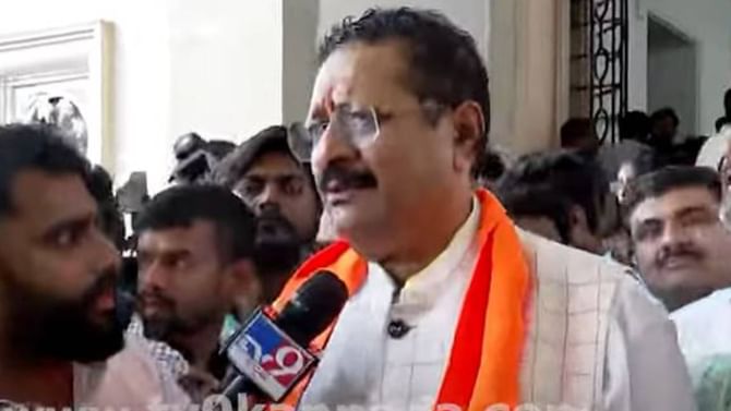 ಸರ್ಕಾರದ ಕ್ರಮವನ್ನು ಹೈಕೋರ್ಟ್​​ನಲ್ಲಿ ಪ್ರಶ್ನಿಸುತ್ತೇವೆ: ಬಸನಗೌಡ ಯತ್ನಾಳ್