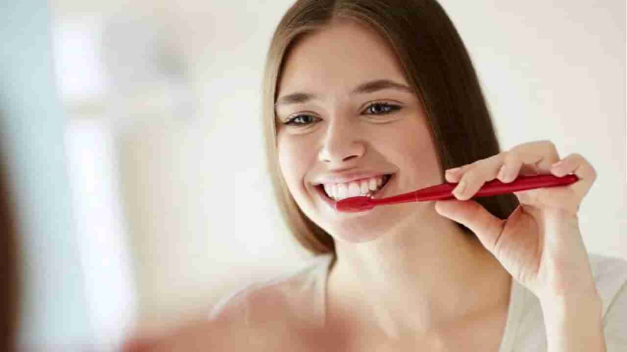 ರಾತ್ರಿ ಹಲ್ಲುಜ್ಜದೇ ಮಲಗ್ತೀರಾ? ಇದು ನಿಮ್ಮ ಹೃದಯದ ಮೇಲೆ ಯಾವ ರೀತಿ ಪರಿಣಾಮ ಬೀರುತ್ತೆ ಗೊತ್ತಾ?