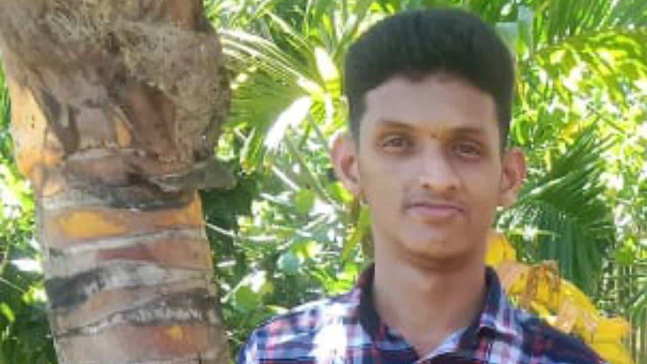 ಹಲ್ಲು ಕಳೆದುಕೊಂಡಿದ್ದಕ್ಕೆ ಮನನೊಂದು ಯುವಕ ಆತ್ಮಹತ್ಯೆಗೆ ಶರಣು
