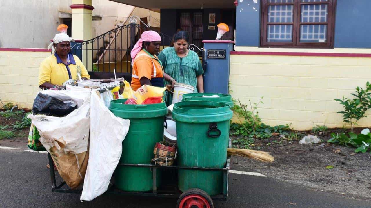 ಬೆಂಗಳೂರು: ಮನೆ ಕಸಕ್ಕೂ ಕಟ್ಟಬೇಕು ತೆರಿಗೆ? ವಾರ್ಷಿಕ 600 ಕೋಟಿ ರೂ. ಸಂಗ್ರಹಕ್ಕೆ ಯೋಚನೆ