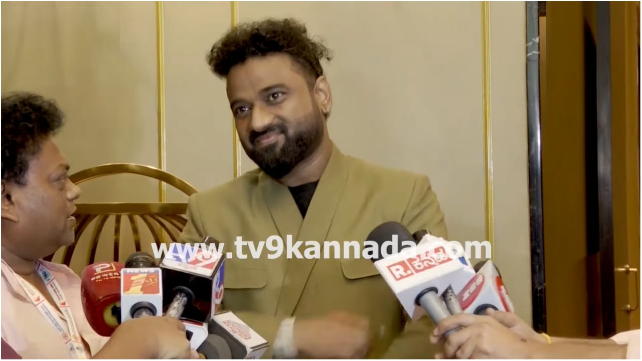 ‘ಪುಷ್ಪ 3’ ಸಿನಿಮಾ ಕೆಲಸ ಈಗಲೇ ಶುರುವಾಗುತ್ತಾ? ಸಂಗೀತ ನಿರ್ದೇಶಕ ದೇವಿಶ್ರೀ ಪ್ರಸಾದ್ ಉತ್ತರ ಕೇಳಿ..