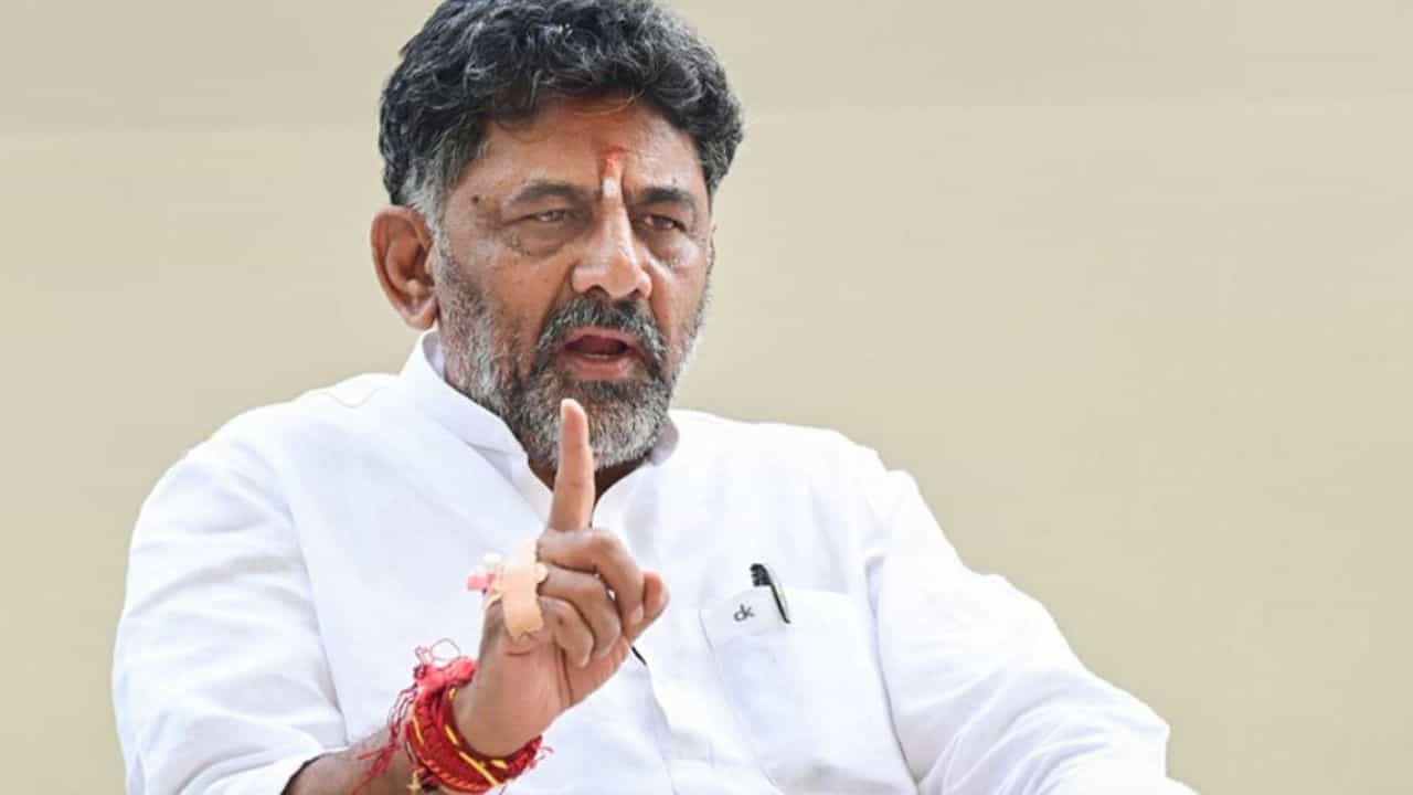 ‘ನಿಮ್ಮ ನೆಟ್ಟು, ಬೋಲ್ಟ್ ಟೈಟ್ ಮಾಡುವೆ’: ನಟರಿಗೆ ನೇರ ಎಚ್ಚರಿಕೆ ಕೊಟ್ಟ ಡಿಕೆ ಶಿವಕುಮಾರ್
