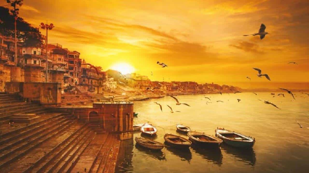 Tirtha Yatra: ಜೀವನದಲ್ಲಿ ಒಮ್ಮೆಯಾದರೂ ನೋಡಲೇಬೇಕಾದ ಭಾರತದ ಪ್ರಮುಖ ಆಧ್ಯಾತ್ಮಿಕ ತಾಣಗಳು Tirtha Yatra: ಜೀವನದಲ್ಲಿ ಒಮ್ಮೆಯಾದರೂ ನೋಡಲೇಬೇಕಾದ ಭಾರತದ ಪ್ರಮುಖ ಆಧ್ಯಾತ್ಮಿಕ ತಾಣಗಳು