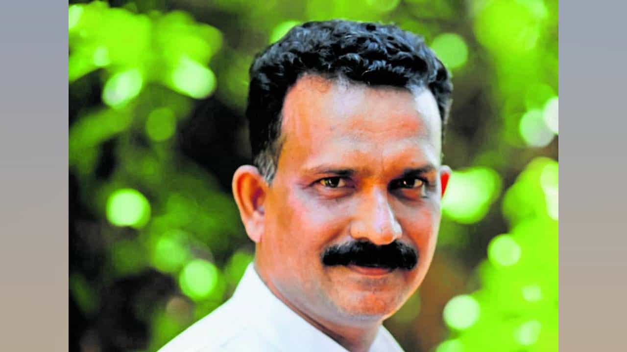 Ka Vem Srinivas Death: ಪ್ರಧಾನಿ ಮೋದಿಯಿಂದ ಮೆಚ್ಚುಗೆ ಪಡೆದಿದ್ದ ಕಲಾಪೋಷಕ ಕಾವೆಂಶ್ರೀ ನಿಧನ Ka Vem Srinivas Death: ಪ್ರಧಾನಿ ಮೋದಿಯಿಂದ ಮೆಚ್ಚುಗೆ ಪಡೆದಿದ್ದ ಕಲಾಪೋಷಕ ಕಾವೆಂಶ್ರೀ ನಿಧನ