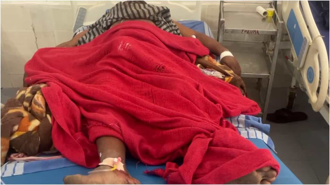 ಬೆಳಗಾವಿ: ಮನೆಯಲ್ಲಿ ಕೂಡಿಹಾಕಿದ್ದಕ್ಕೆ ತನ್ನ ಮರ್ಮಾಂಗವನ್ನೇ ಕತ್ತರಿಸಿಕೊಂಡ ವ್ಯಕ್ತಿ!