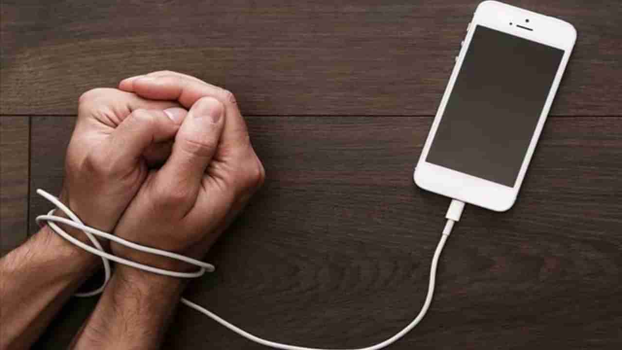 ಮೂರು ದಿನಗಳ ಕಾಲ ಸ್ಮಾರ್ಟ್ಫೋನ್ನಿಂದ ದೂರವಿದ್ದರೆ ನಿಮ್ಮ ಮೆದುಳಿಗೆ ಹೀಗಾಗುತ್ತದೆ!