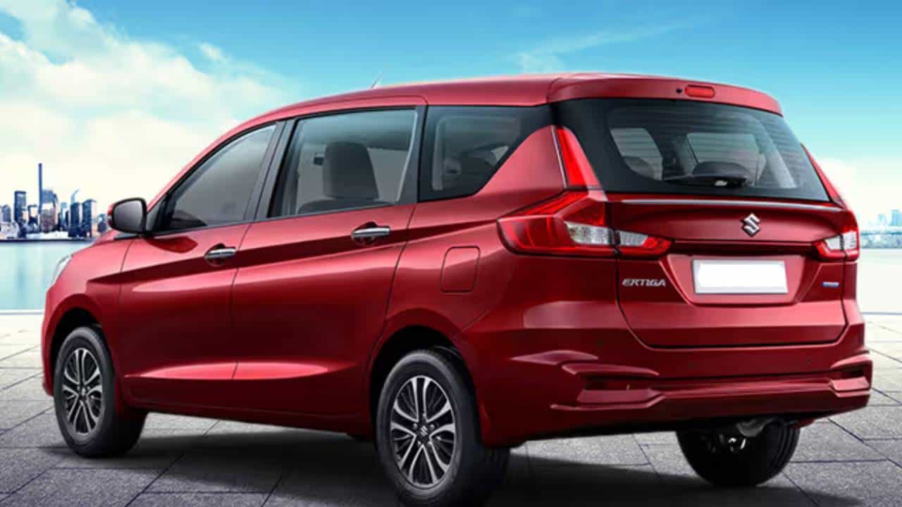 Maruti Suzuki Ertiga: ಭಾರತದಲ್ಲಿ 7 ಆಸನಗಳ ಕಾರಿಗೆ ಭರ್ಜರಿ ಬೇಡಿಕೆ: ಮೊದಲ ಸ್ಥಾನದಲ್ಲಿರುವ ಕಾರು ಯಾವುದು ನೋಡಿ