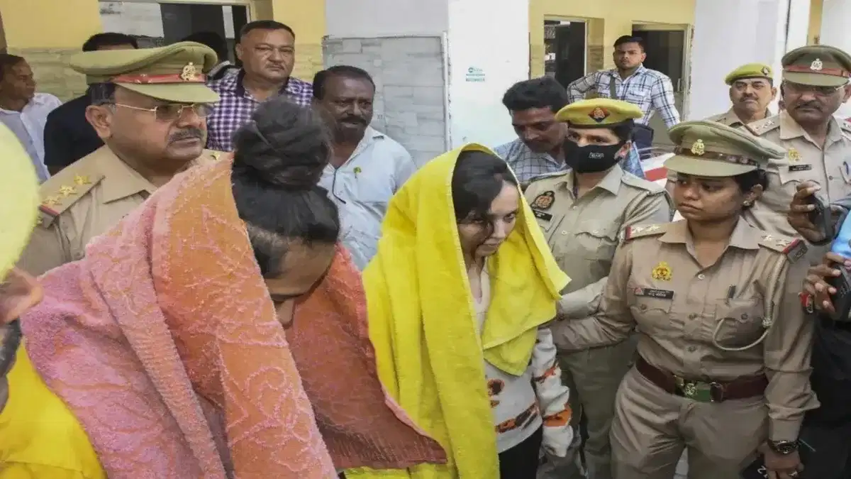ಮೀರತ್ ಕೊಲೆ: ಮಗಳಿಗೆ ಕಾನೂನು ನೆರವು ನೀಡುವುದಿಲ್ಲ, ಅವಳೊಂದಿಗಿನ ಎಲ್ಲಾ ಸಂಬಂಧಗಳು ಕಟ್: ಮುಸ್ಕಾನ್ ತಾಯಿ ಮೀರತ್ ಕೊಲೆ: ಮಗಳಿಗೆ ಕಾನೂನು ನೆರವು ನೀಡುವುದಿಲ್ಲ, ಅವಳೊಂದಿಗಿನ ಎಲ್ಲಾ ಸಂಬಂಧಗಳು ಕಟ್: ಮುಸ್ಕಾನ್ ತಾಯಿ