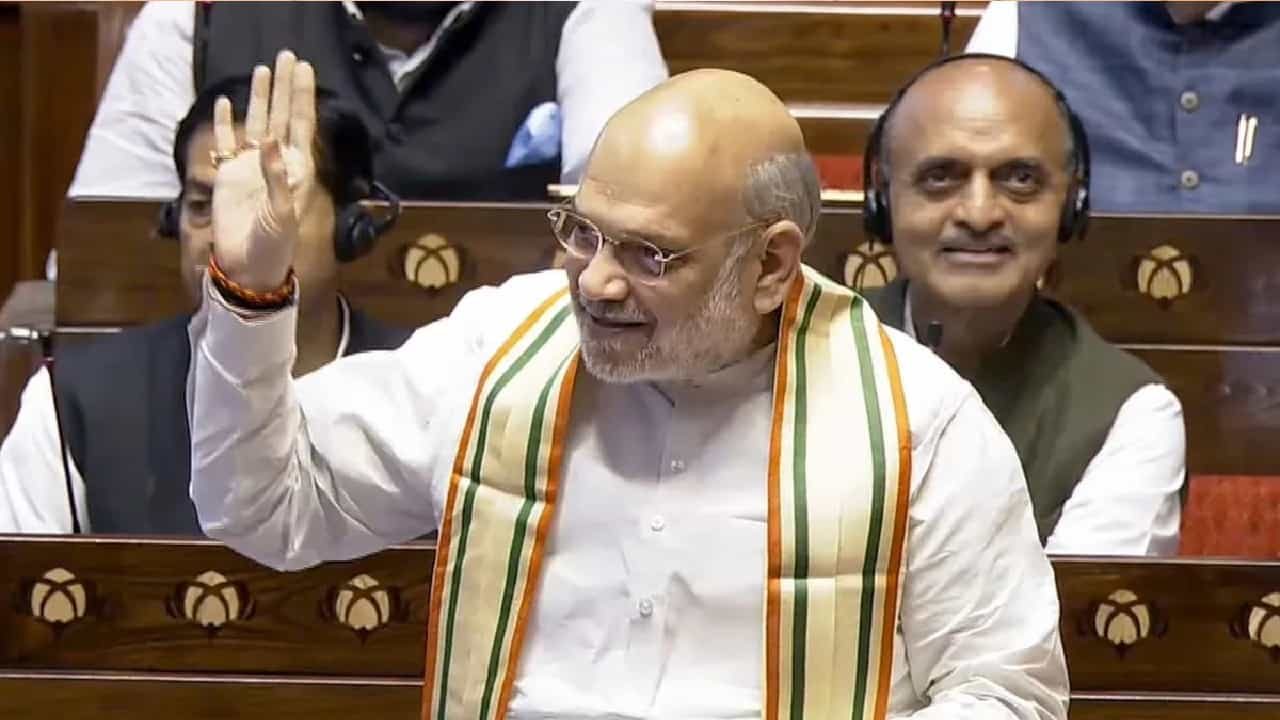 ಜಮ್ಮು ಕಾಶ್ಮೀರದಲ್ಲಿ ಭಯೋತ್ಪಾದನೆಯಿಂದ ಉಂಟಾಗುವ ಸಾವು ಶೇ. 70 ಕಡಿಮೆಯಾಗಿದೆ; ರಾಜ್ಯಸಭೆಯಲ್ಲಿ ಅಮಿತ್ ಶಾ ಜಮ್ಮು ಕಾಶ್ಮೀರದಲ್ಲಿ ಭಯೋತ್ಪಾದನೆಯಿಂದ ಉಂಟಾಗುವ ಸಾವು ಶೇ. 70 ಕಡಿಮೆಯಾಗಿದೆ; ರಾಜ್ಯಸಭೆಯಲ್ಲಿ ಅಮಿತ್ ಶಾ